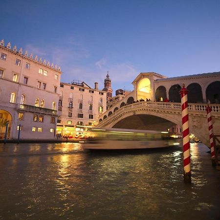 Апартаменти A Couple Of Steps From Rialto Венеція Екстер'єр фото